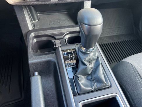 Used 2021 Toyota Tacoma TRD Off-Road w/ TRD Premium Off Road Package image 13