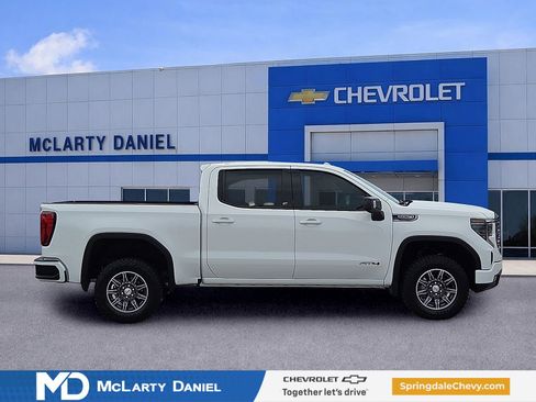 Used 2025 GMC Sierra 1500 AT4 AWD/4WD image 6