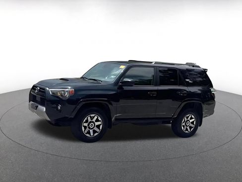 Used 2024 Toyota 4Runner TRD Off-Road AWD/4WD image 7