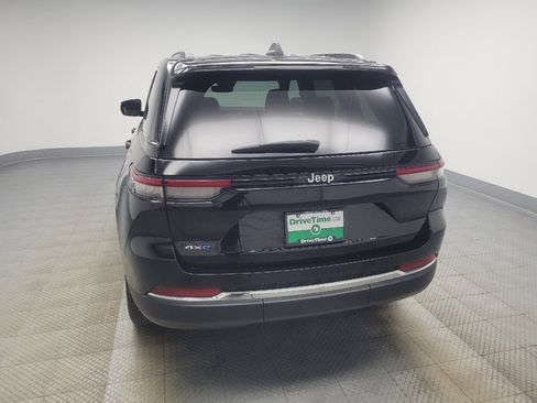 Used 2022 Jeep Grand Cherokee Limited 4xe image 6