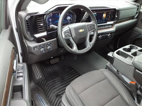 Used 2024 Chevrolet Silverado 1500 LT w/ Convenience Package II image 13