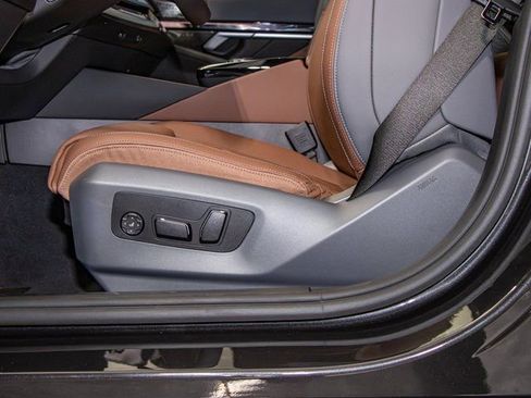 New 2026 BMW 540i xDrive 540i xDrive w/ M Sport Package image 15