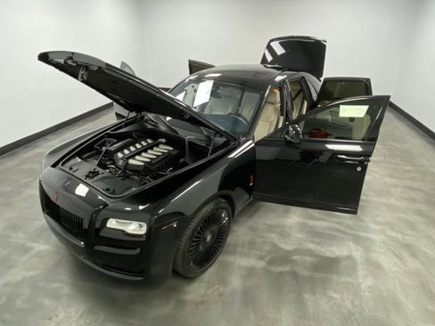 Used 2016 Rolls-Royce Ghost image 41