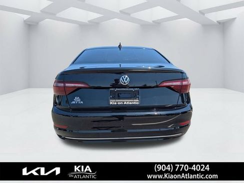 Used 2021 Volkswagen Jetta R-Line FWD image 8