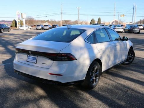 New 2025 Honda Accord EX-L image 5