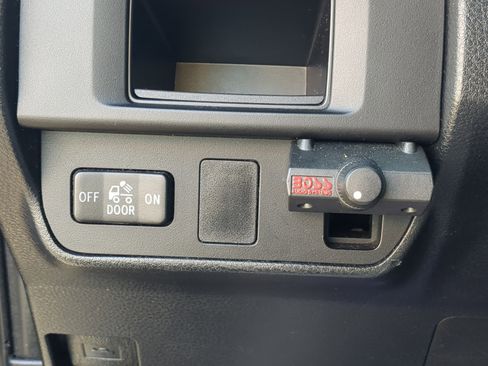 Used 2016 Toyota Tacoma image 29