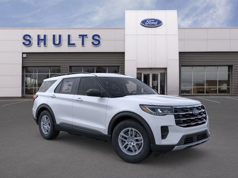 New 2026 Ford Explorer Active image 7