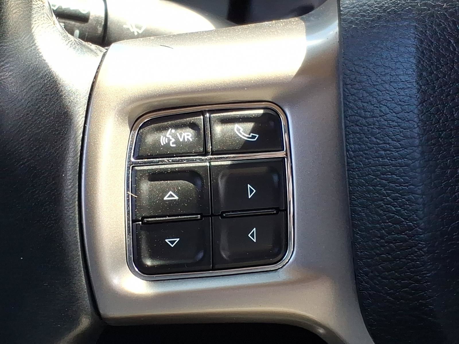 Used 2016 RAM 1500 Laramie w/ Convenience Group AWD/4WD image 25