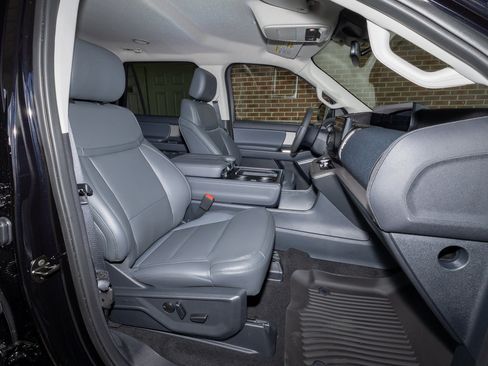 New 2026 Ford Expedition Max Active RWD image 27