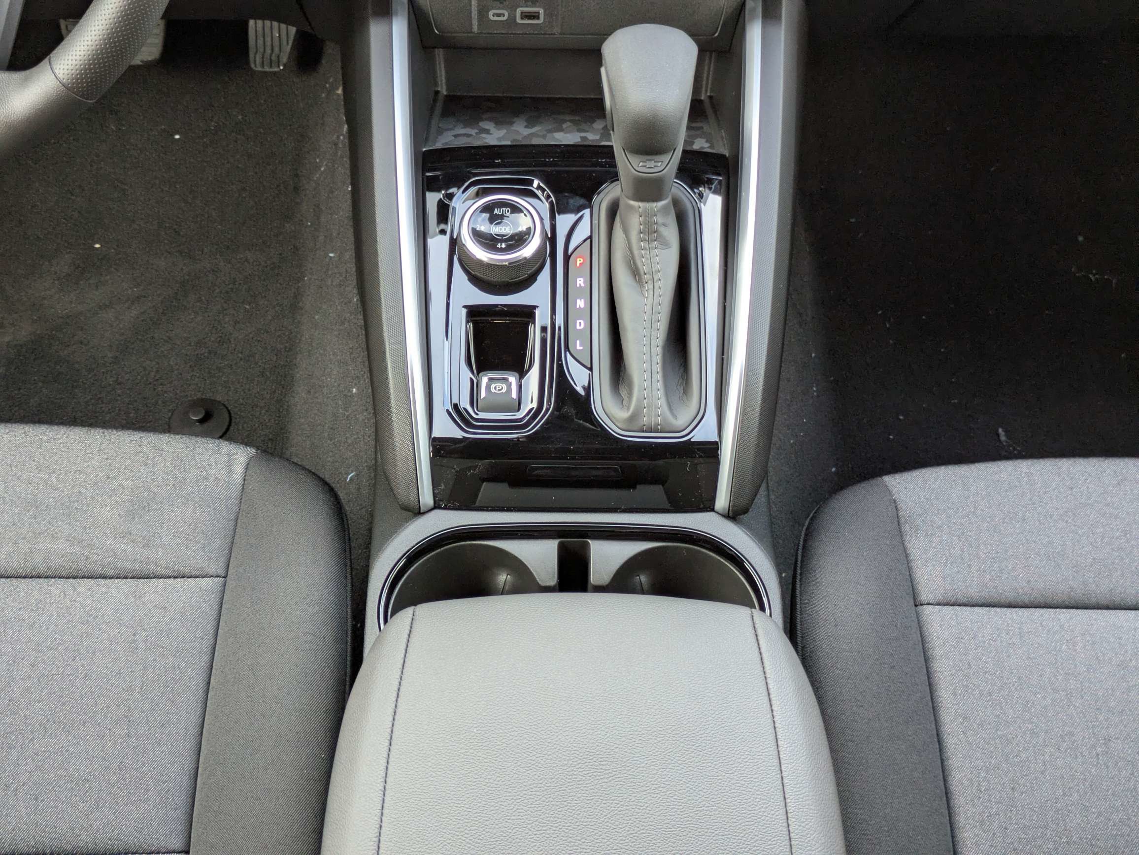New 2026 Chevrolet Colorado Trail Boss AWD/4WD image 6