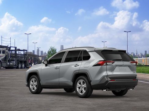 New 2025 Toyota RAV4 XLE image 6