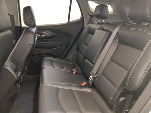 Used 2022 GMC Terrain SLT FWD image 18