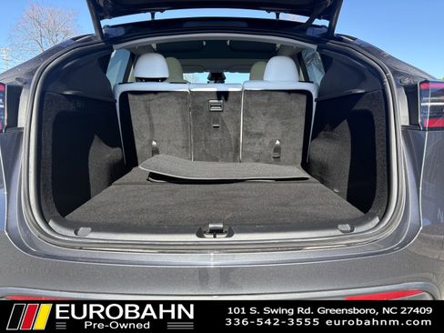 Used 2023 Tesla Model Y Long Range image 37