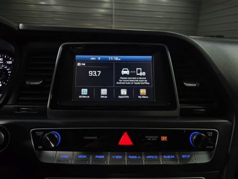 Used 2019 Hyundai Sonata SEL w/ Tech Package 02 image 24