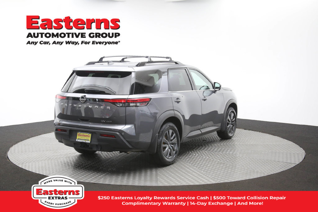 Used 2023 Nissan Pathfinder SV w/ SV Premium Package AWD/4WD image 45