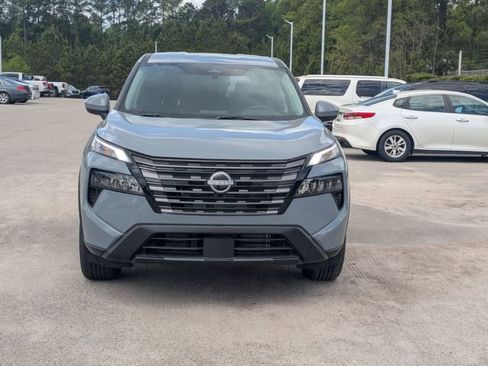 New 2026 Nissan Rogue SV FWD image 8