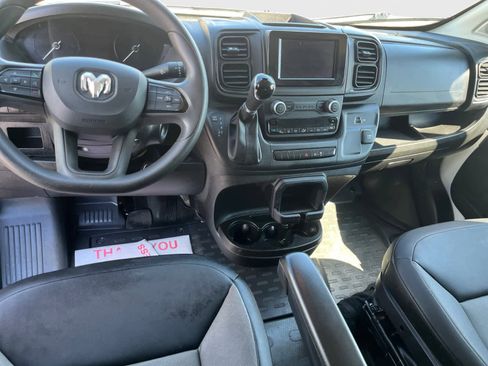 Used 2023 RAM ProMaster 2500 FWD image 14