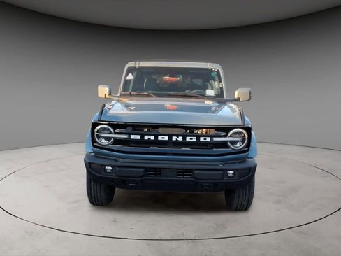 New 2025 Ford Bronco Outer Banks image 15