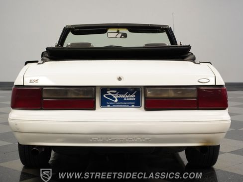 Used 1987 Ford Mustang LX image 11