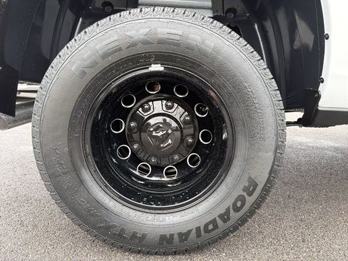 New 2026 RAM 3500 Laramie AWD/4WD image 12