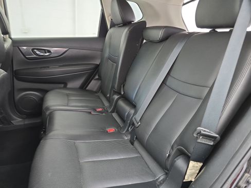 Used 2016 Nissan Rogue SL w/ SL Premium Package AWD/4WD image 14