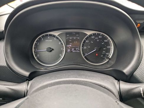 Used 2024 Nissan Kicks S FWD image 23
