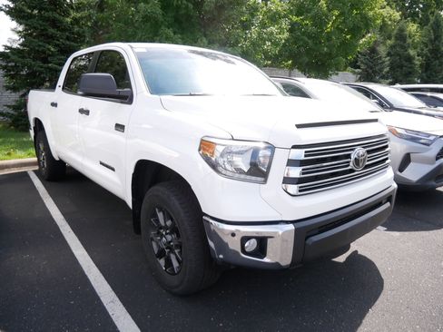 Used 2021 Toyota Tundra SR5 w/ Trail Edition AWD/4WD image 4