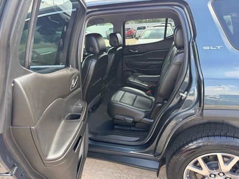 Used 2020 GMC Acadia SLT image 7