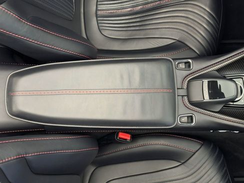 Used 2023 Aston Martin DB11 Volante RWD image 47
