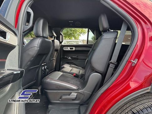 Used 2023 Ford Explorer ST-Line w/ Class IV Trailer Tow Package AWD/4WD image 28