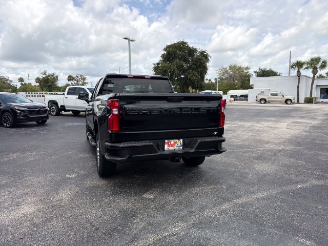 New 2026 Chevrolet Silverado 1500 RST w/ LPO, Dark Essentials Package RWD image 10