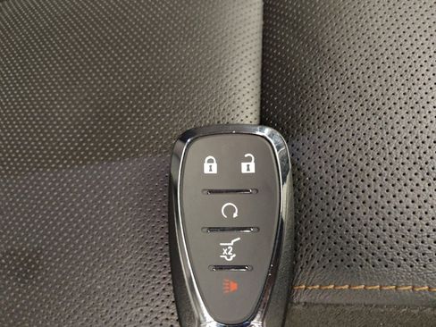 Used 2020 Chevrolet Blazer Premier image 32