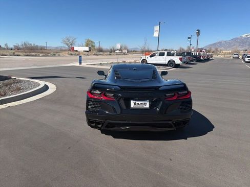 Used 2024 Chevrolet Corvette Stingray Premium Cpe w/ Z51 Performance Package image 4