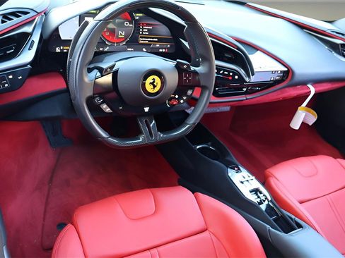 Used 2023 Ferrari SF90 Stradale image 12