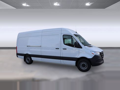 New 2025 Mercedes-Benz Sprinter 2500 image 23