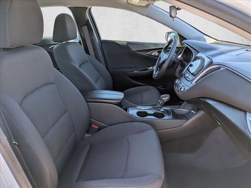 Used 2024 Chevrolet Malibu LT FWD image 20