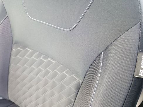 Used 2023 Nissan Kicks SV image 13