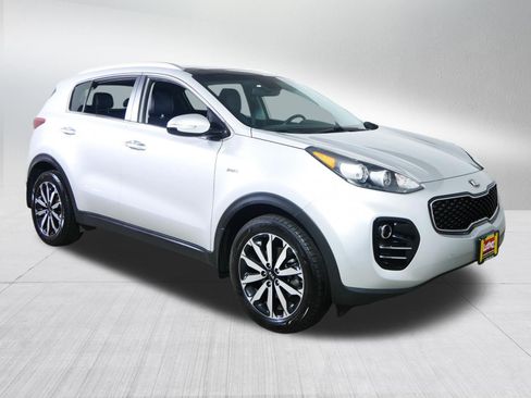Used 2017 Kia Sportage EX w/ EX Premium Package AWD/4WD image 1