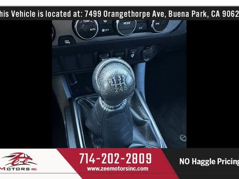 Used 2022 Toyota Tacoma TRD Off-Road image 34