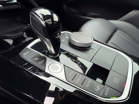 Used 2024 BMW X3 xDrive30i w/ Convenience Package image 29