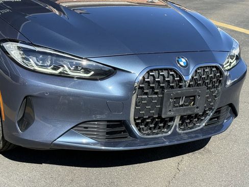 Used 2023 BMW 430i xDrive Convertible w/ Premium Package image 10