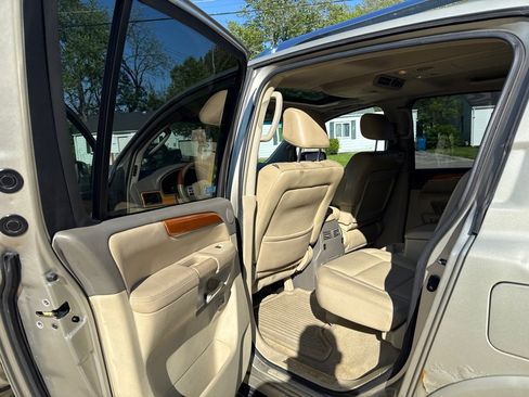 Used 2008 INFINITI QX56 4WD image 12