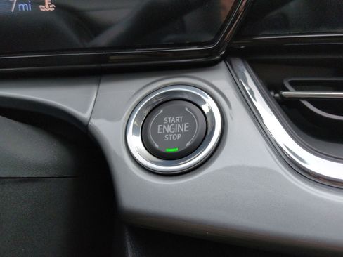 New 2026 Chevrolet Trax LT w/ Driver Confidence Package FWD image 76