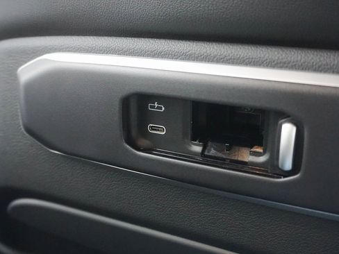 New 2026 BMW X7 xDrive40i image 17