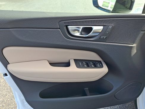 New 2026 Volvo XC60 B5 Plus w/ Protection Package Premier AWD/4WD image 8