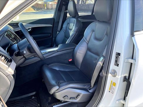 Used 2024 Volvo XC90 T8 Ultimate w/ Protection Package Premier image 28
