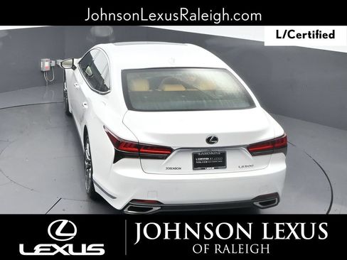 Certified 2021 Lexus LS 500 w/ Accessory Package (Z2) RWD image 27