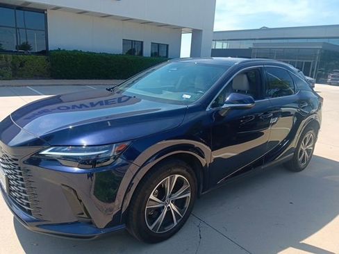 Used 2024 Lexus RX 350 Premium w/ Accessory Package (Z1) FWD image 2