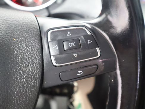Used 2010 Volkswagen Jetta TDI FWD image 35