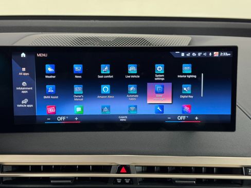 Used 2022 BMW iX xDrive50 w/ Sport Package image 28